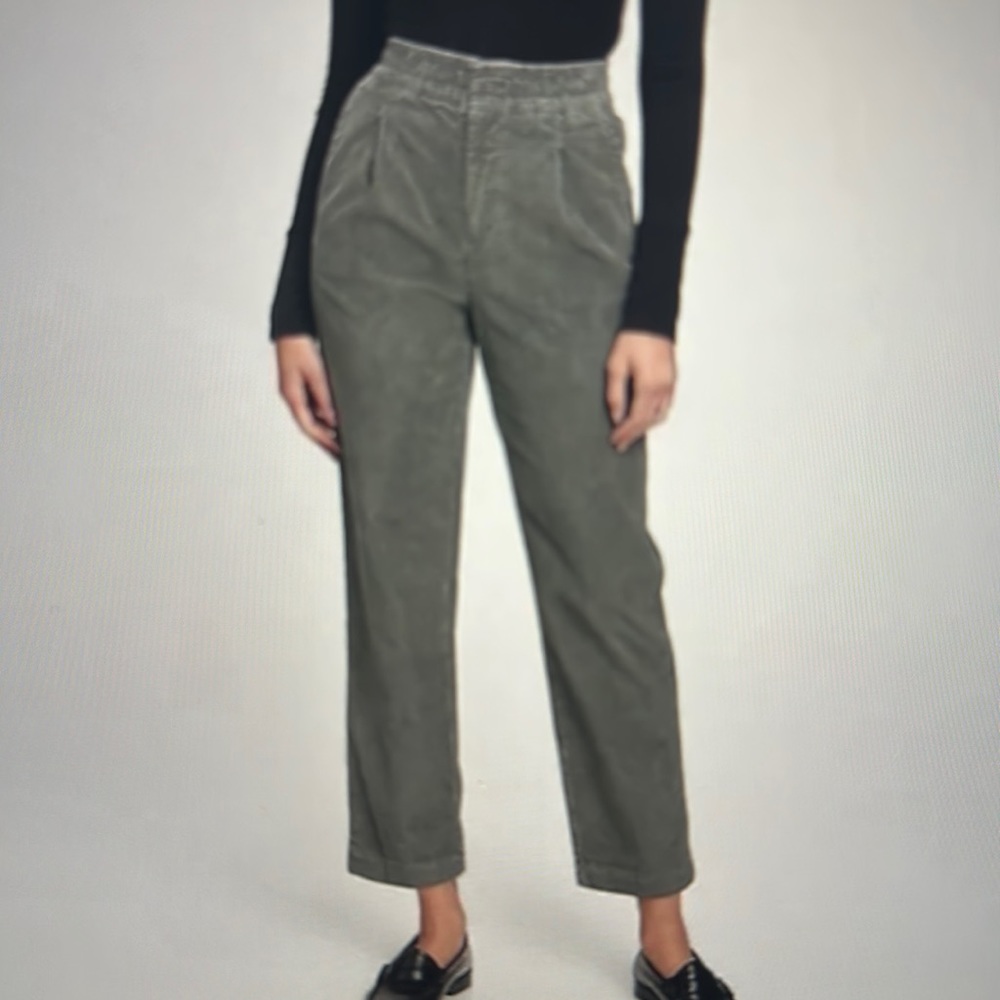 Gap High Rise Corduroy Joggers LP